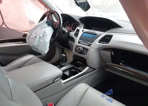 2015 Acura Rlx из США, поврежденный, VIN JH4KC1F58FC000679